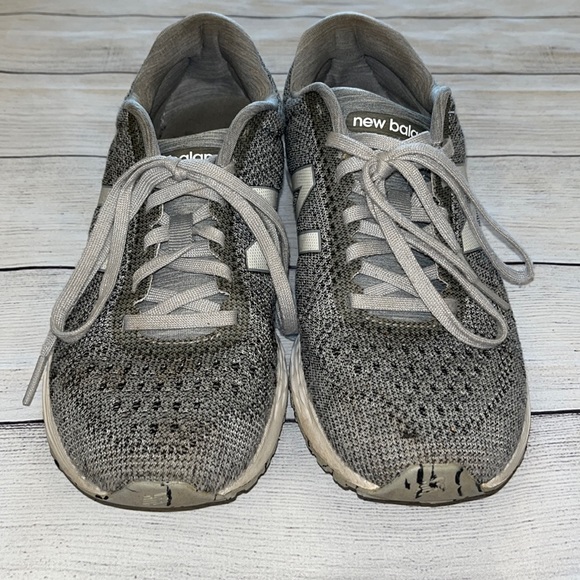 New Balance - Picture 2 of 5